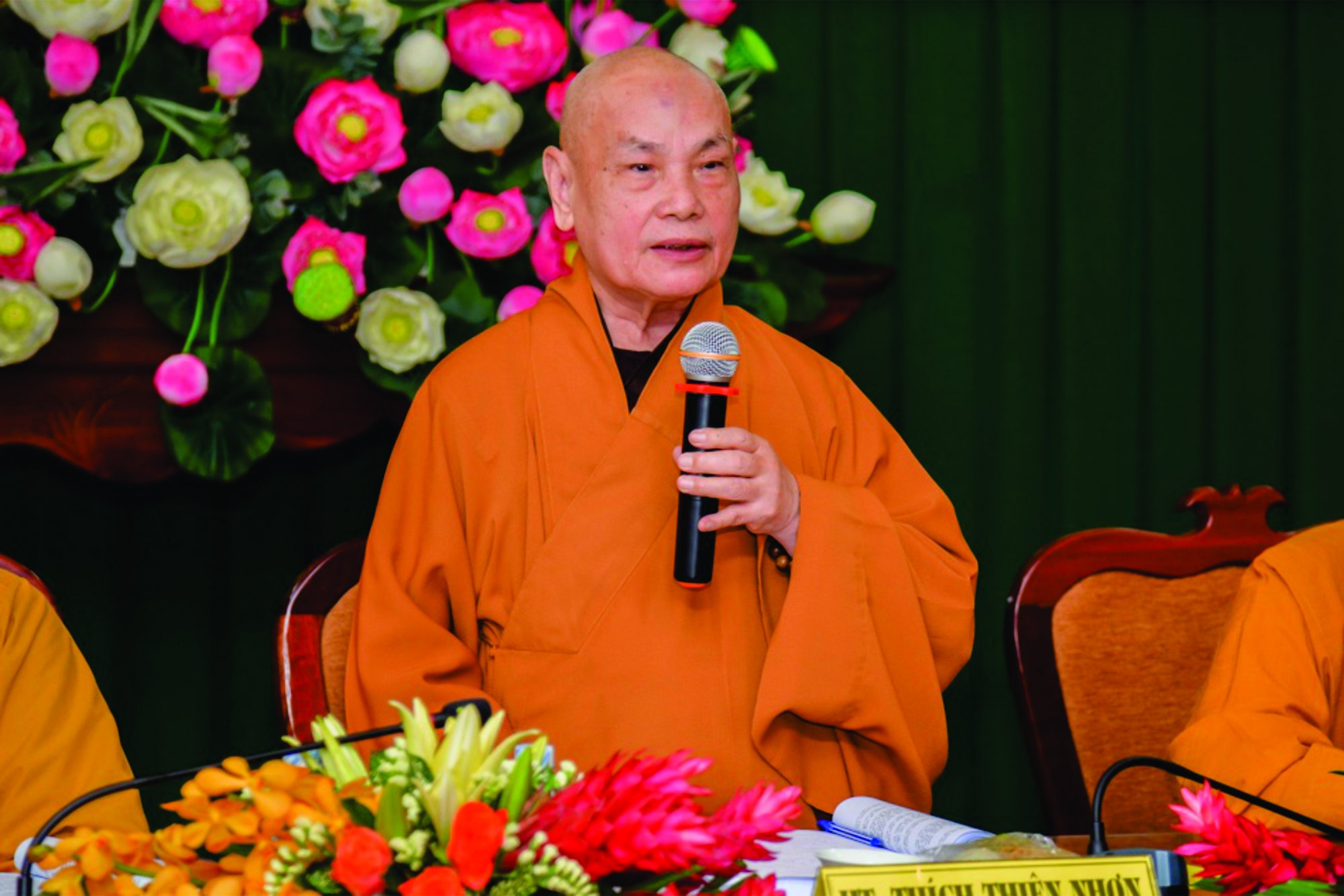 79d3dda9-8877-4fd2-a34b-874216ef7798