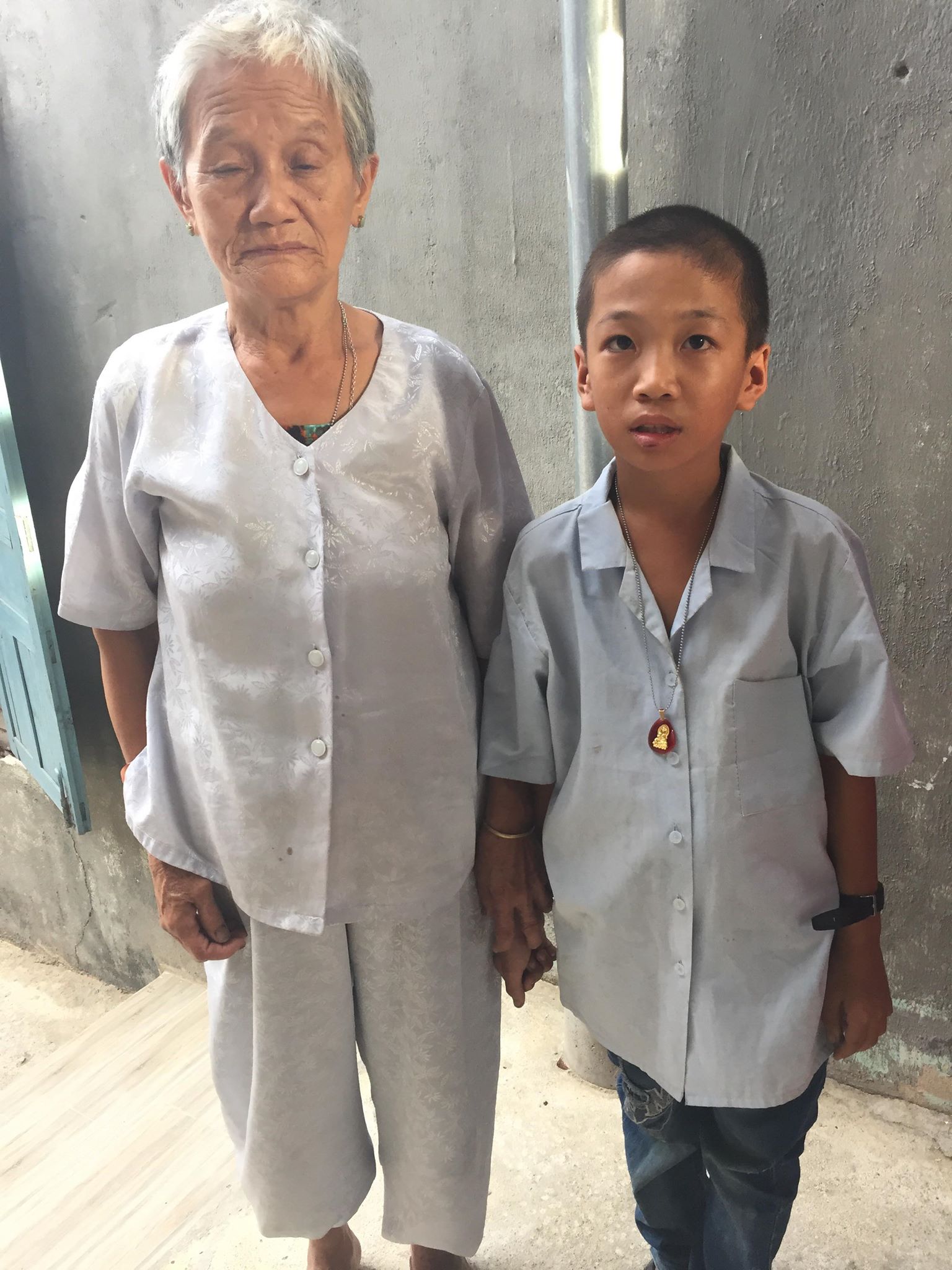 35330718_925365554291418_7743188270699249664_n